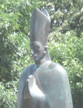 Alojzije Stepinac, monument in the New Zagreb
