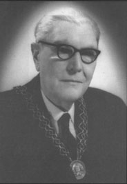 prof.dr. Vatroslav Lopa�i�, dekan ETF-a